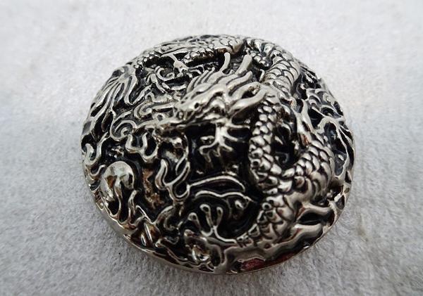  самый популярный Dragon * дракон Conti . серебряный навесная сумка украшать стоимость доставки Quick post 185 иен 