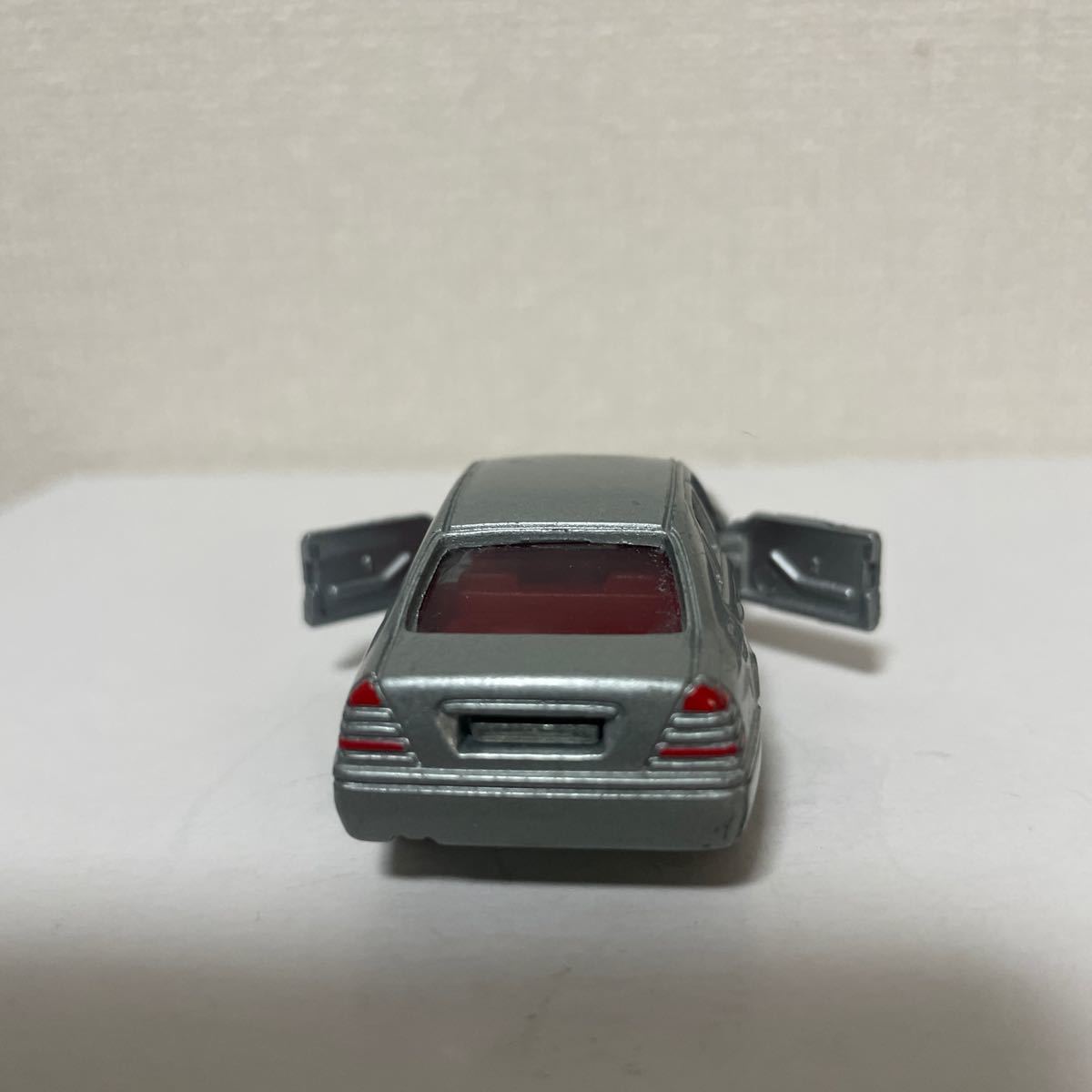 ☆トミカ NO.92メルセデスベンツ Cクラス タイプ ☆ MERCEDES-BENZ C CLASS TYPE ☆ 絶版 中国製 中古 外箱なし_画像9