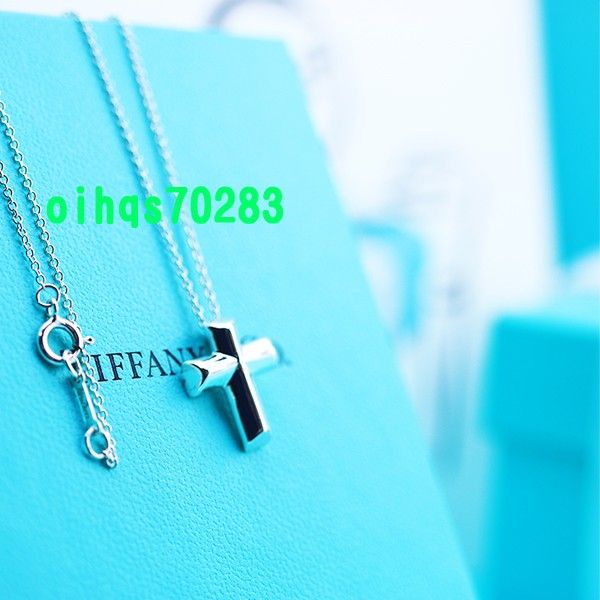 新品　未使用 TIFFANY &Co. ティファニー テンダネスハートクロスネックレス