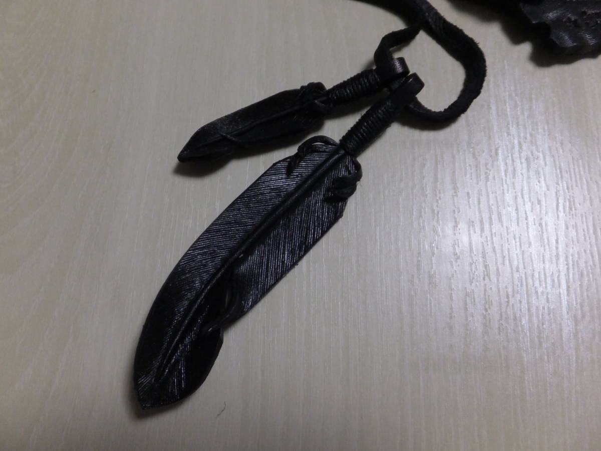 ROOSTERKING & CO. ルースターキング アンド カンパニーBlack Lacing Leather Feather Necklace:レザー フェザーネックレス/鹿革,INDIAN_画像4