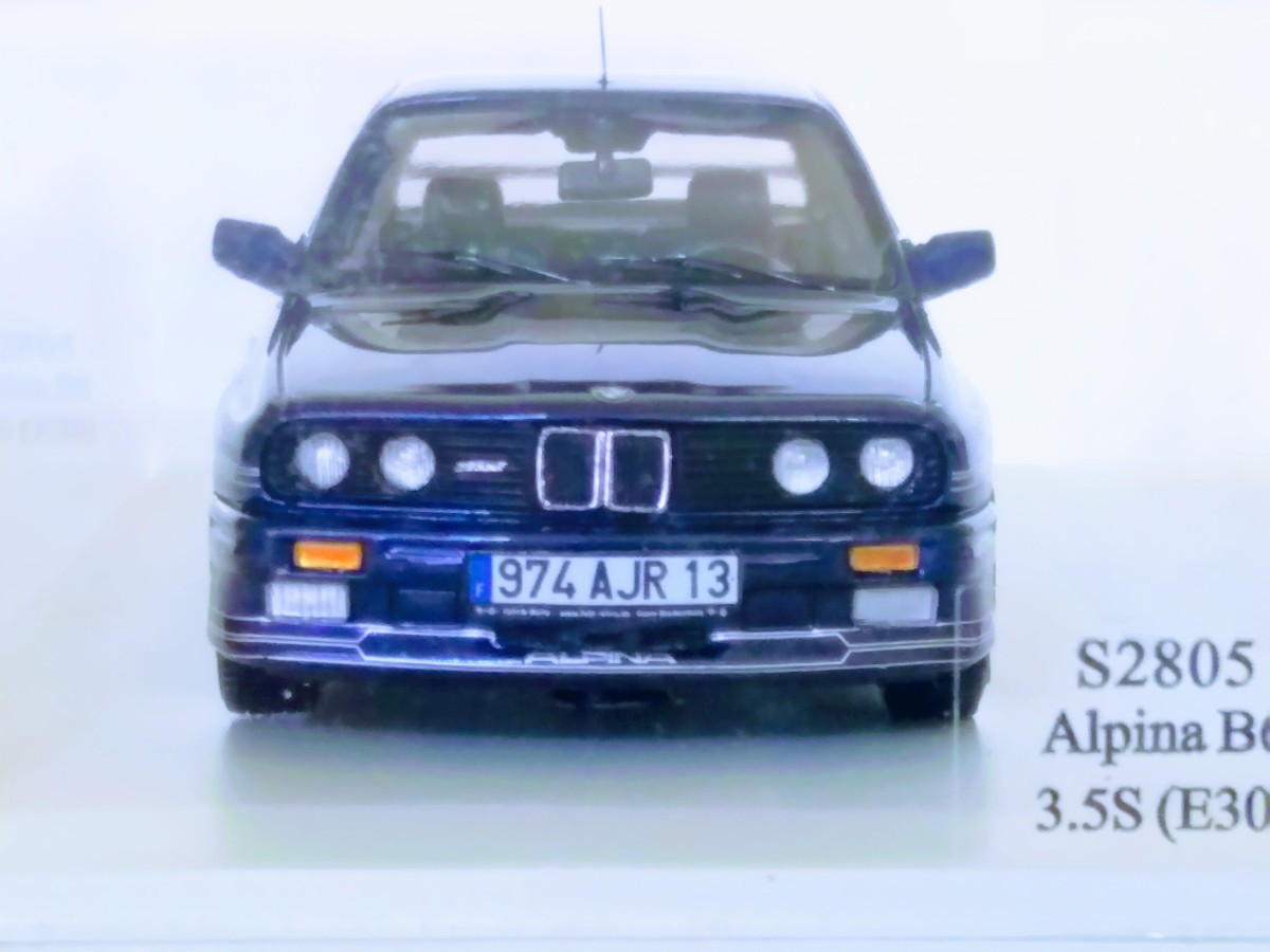 貴重車！！　未使用　スパークモデル　 BMW Ｅ３０クーペ アルピナ　Ｂ６ ３.５Ｓ ネイビー系　１/４３_画像1
