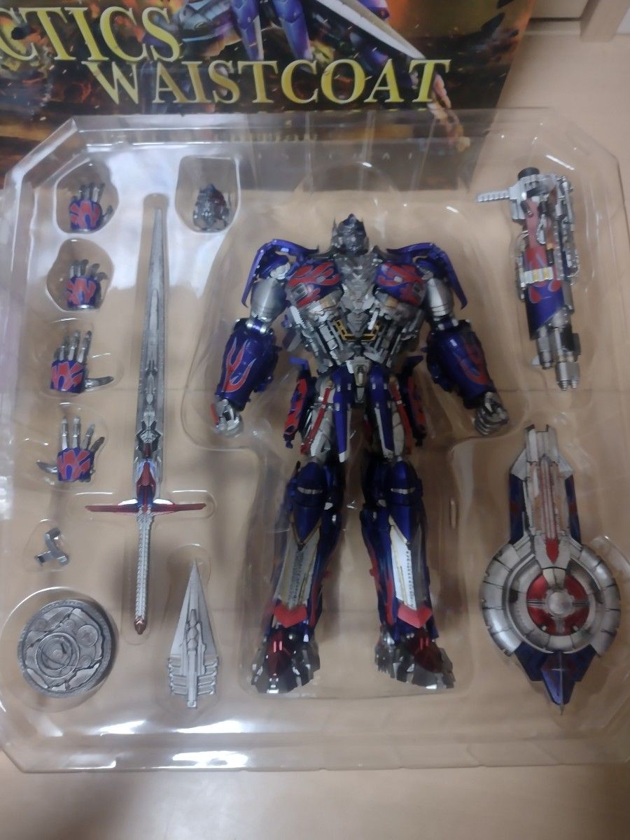 TW-F01 KNIGHT ORION DELUXE EDITION オプティマスプライム風 非 TW-F01 KNIGHT ORION DELUXE EDITION オプティマスプライム風 非