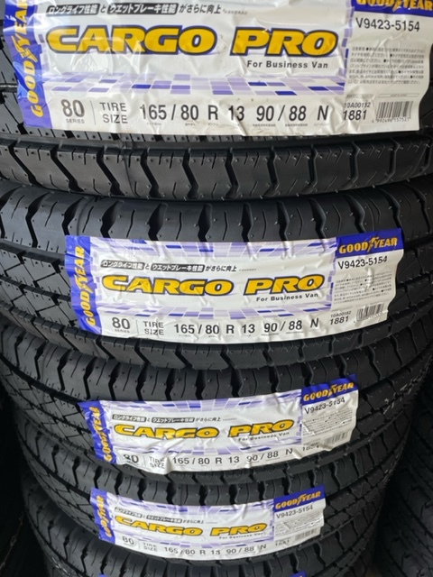 ◎グッドイヤー 在庫有 2023年製 カーゴプロ 165/80R13 90/88N (165R13 6PR 相当)4本セット送料込みで24,800円～_画像1