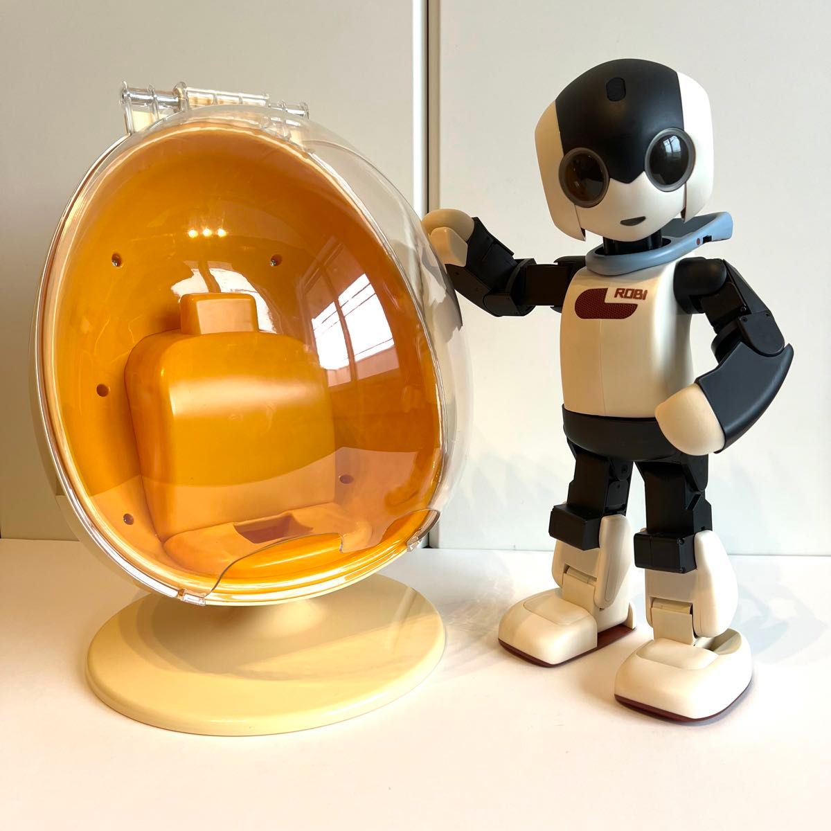 美品】週刊Robi ロビ デアゴスティーニ ロビ完成品&ロビエッグ 美品】週刊Robi ロビ デアゴスティーニ ロビ完成品&ロビエッグ