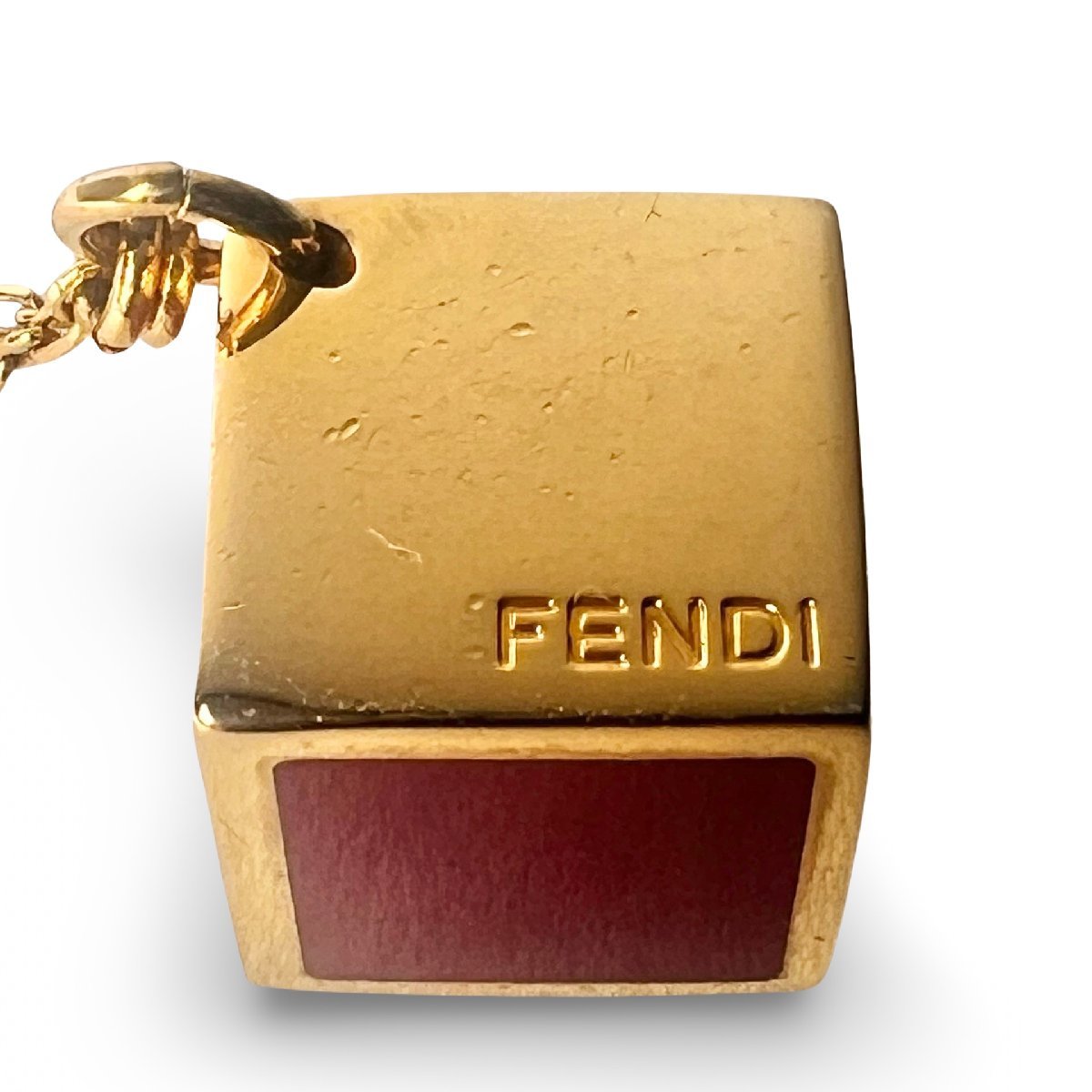 FENDI フェンディ キューブ ロングチェーン ネックレス ペンダント ゴールド ワインレッド_画像4