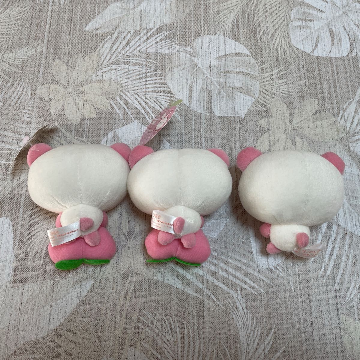 モモパンダ(タグ付き2点とタグ無し1点)ぬいぐるみ|Yahoo!フリマ モモパンダ(タグ付き2点とタグ無し1点)ぬいぐるみ|Yahoo!フリマ
