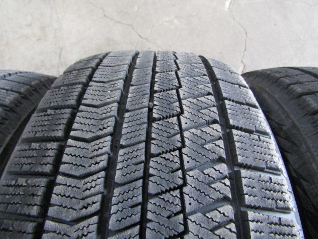 ☆　中古スタッドレス！4本セット！225/50R17！ブリヂストン！VRX2！　☆_画像4