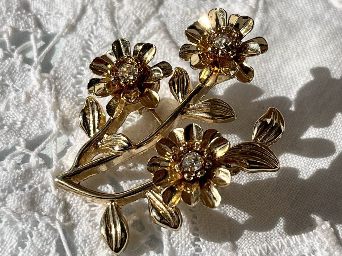 ヴィンテージ ** ラインストーン お花モチーフの美しいブローチ vintage broochの画像2