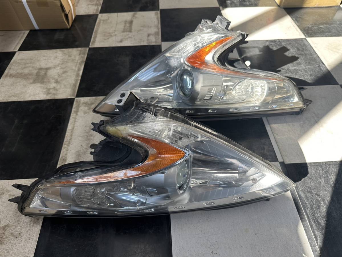 フェアレディZ ヘッドライト左右セット z34 Z34 日産 中古 前期 フェアレディZ ヘッドライト左右セット z34 Z34 日産 中古 前期