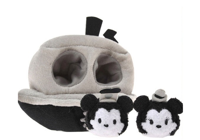  Disney store (tsumtsum)D23 EXPO Japan(mametsum house set ) Mickey & minnie steam boat (tsumtsum soft toy ) Willie 