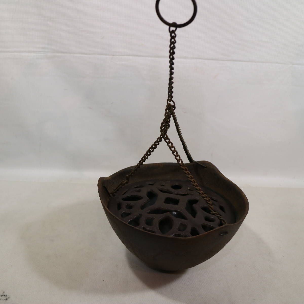 吊り 鋳物 お香立て 蚊取り線香 鉢 ブラワーベース ガーデニング DIY 鋳鉄 金属工芸 鉄器 伝統 工芸 工藝 の画像1