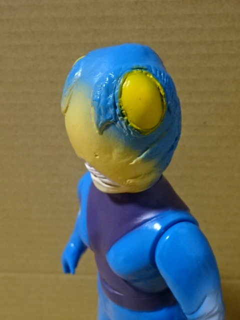 ピット星人（黄色・しっぽ）ソフビ　スタンダード　日本製「ウルトラセブン」_画像2