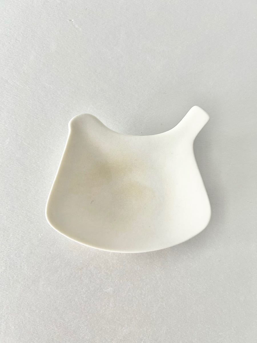yumiko iihoshi porcelain　toriプレート　3枚セット　イエローホワイトチャコール_画像2