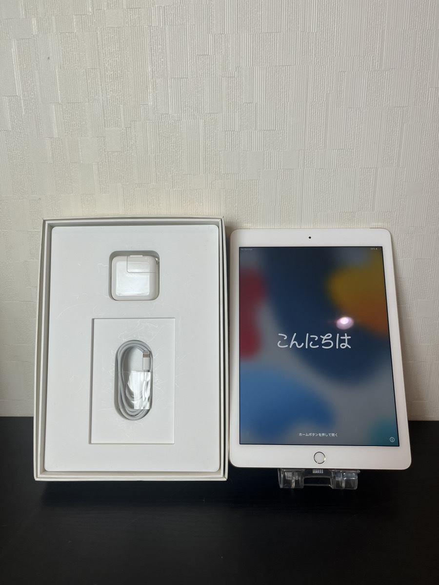 12144-00☆Apple iPad Air2 A1567 Wi-Fi + Cellular モデル 16GB