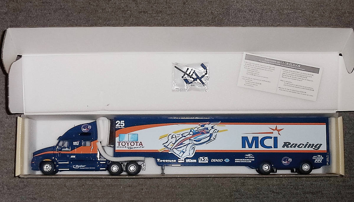 送料込 1/43 Kenworth MCI Racing Toyota Motor Sports インディ INDY トヨタ ケンワース トランスポーター トランポ 111444