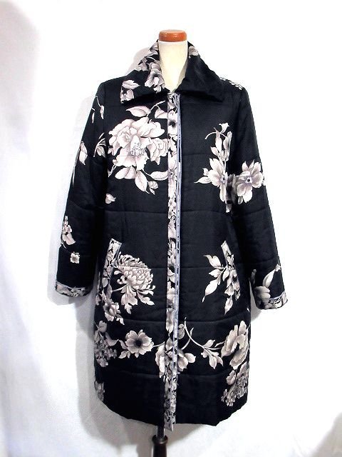 ◆超美品◆LEONARD FASHION レオナール*花柄*フラワートリム*総柄*中綿 ダウンコート*サイズ11*シルク100％*軽量*黒/マルチカラー*日本製_画像1