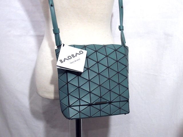 ◆未使用◆ISSEY MIYAKE BAOBAO イッセイミヤケ バオバオ*クロスボディ*ショルダーバッグ*BB81-AG313*PVC*サコッシュ*ユニセックス*タグ付_画像1