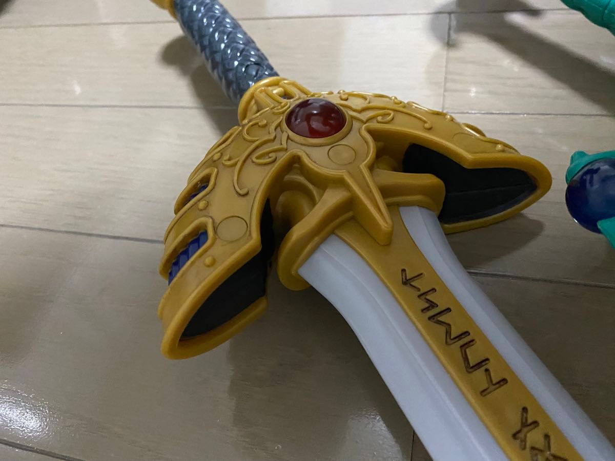 ドラゴンクエスト 天空の剣 ロトの剣 セット アミューズメント品 ドラゴンクエスト 天空の剣 ロトの剣 セット アミューズメント品