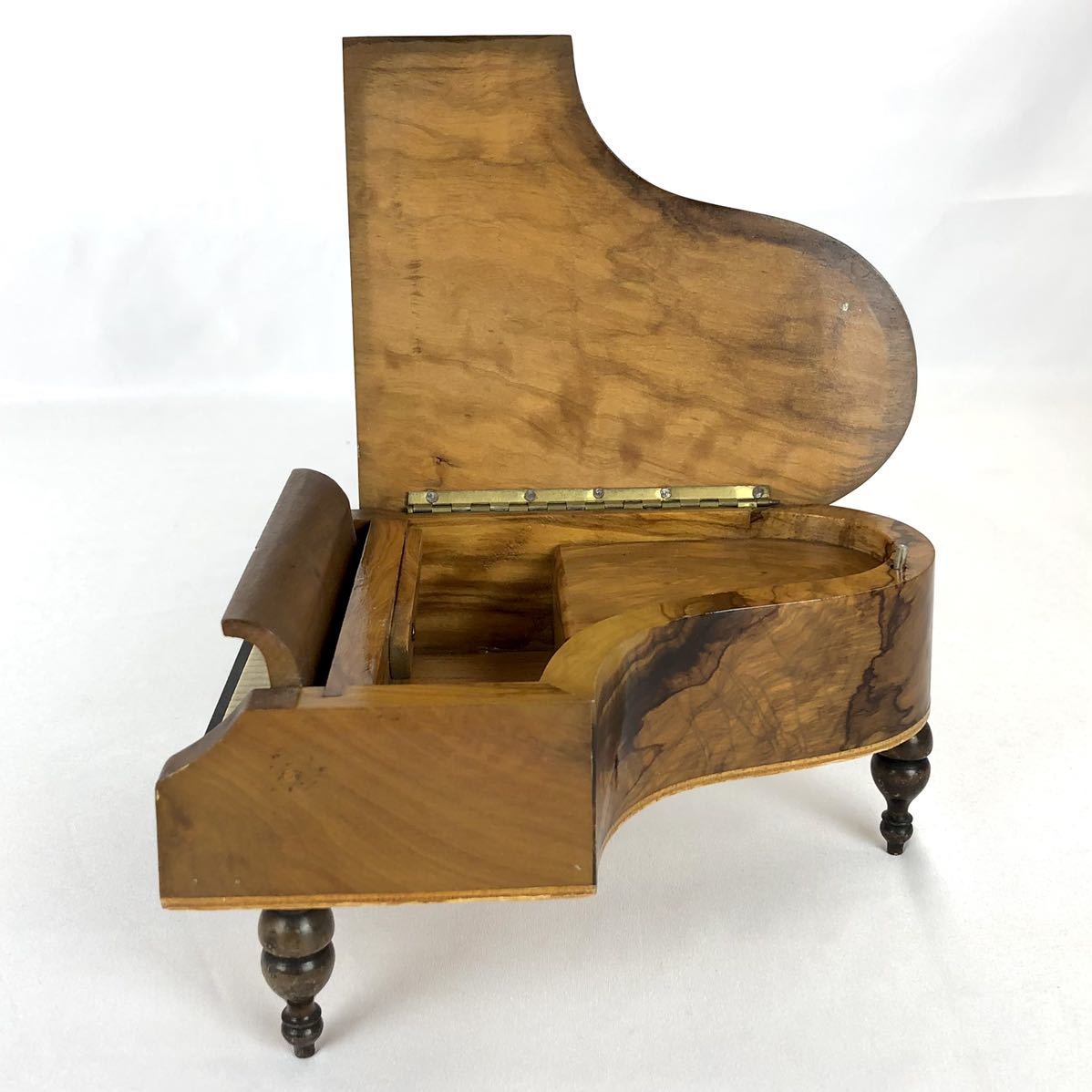グランドピアノ型 オルゴール REVGE リュージュ ボッケリーニ メヌエット 小物 ピアノ 全高9cm ピアノ型 アンティーク 木製_画像2