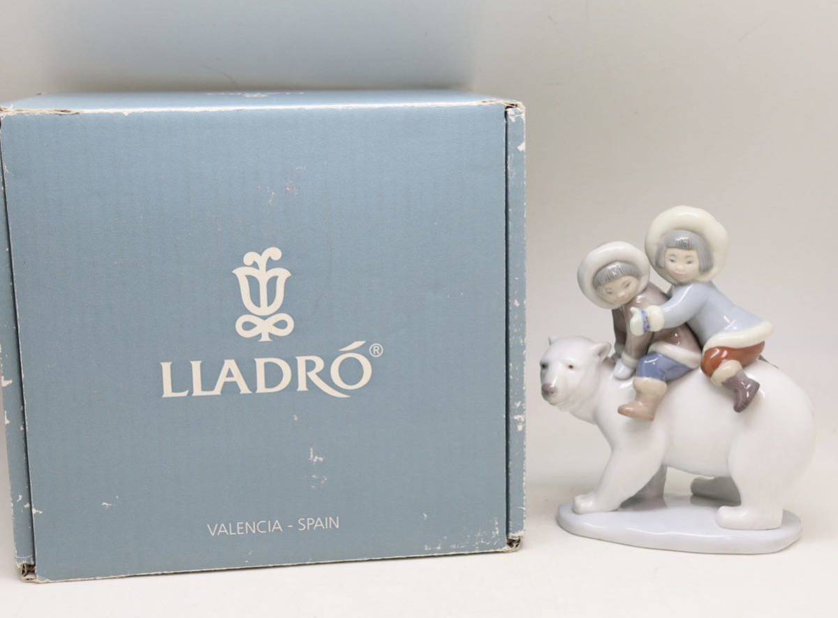 リヤドロ LLADRO エスキモーライダー　NO.5353 フィギュリン 陶器人形 置物 ホッキョクグマ　イヌイット　子供_画像1