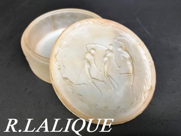 ルネ・ラリック R.LALIQUE 蓋物「TROIS FIGURINES」3人の女神 ドルセー 1914年 アンティーク パウダーボックス 小物入れ_画像1