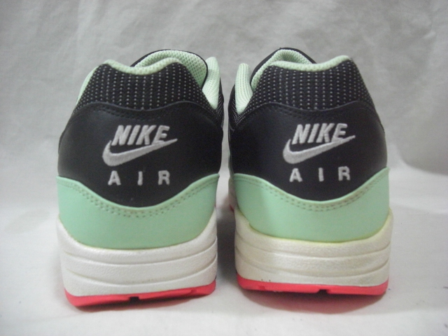 新品 DS 2013 NIKE AIR MAX 1 FB "YEEZY" US9.5 (579920-066)(N-17-7)_画像6