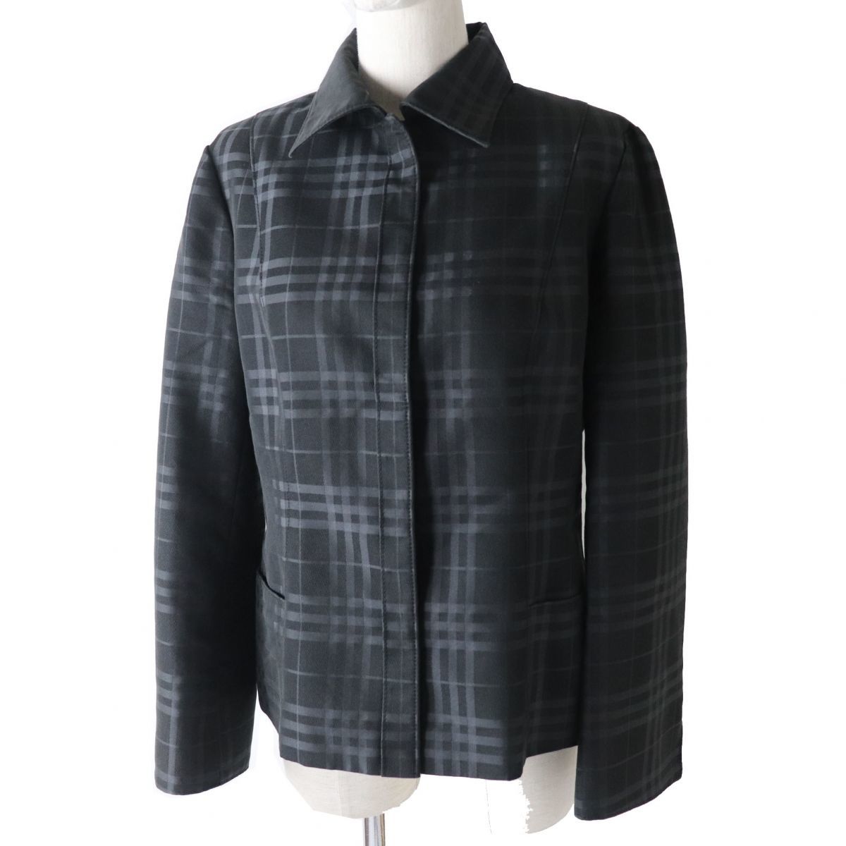 良品◎正規品 BURBERRY LONDON バーバリー ロンドン FC042-032 レディース 比翼 ジャケット ブラック×グレー ノバチェック柄 サイズ42_画像1