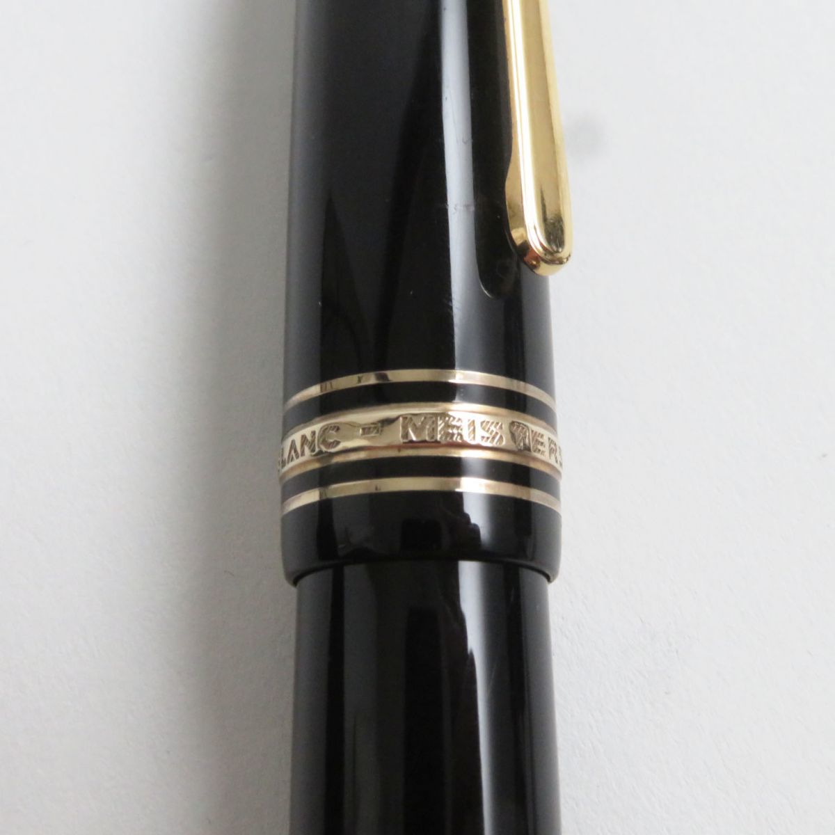 良品●MONTBLANC モンブラン マイスターシュテュック No149 ペン先14C Mニブ ホワイトスター 万年筆 ブラック×ゴールド_画像8