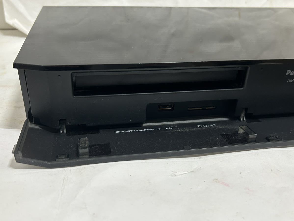 パナソニック　Panasonic DMR-BXT870 2014年製　ブルーレイ・ディスクレコーダー リモコン付き　ジャンク品　現状販売_画像2