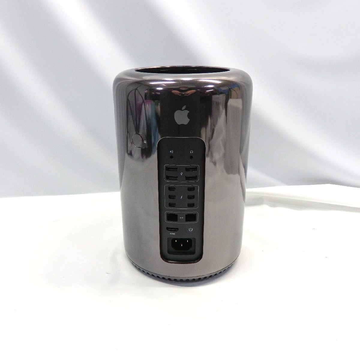 1円～【ジャンク】Apple Mac Pro Late 2013 Xeon E5-1620 v2 3.7GHz/12GB/HDD無【同梱不可】_画像2