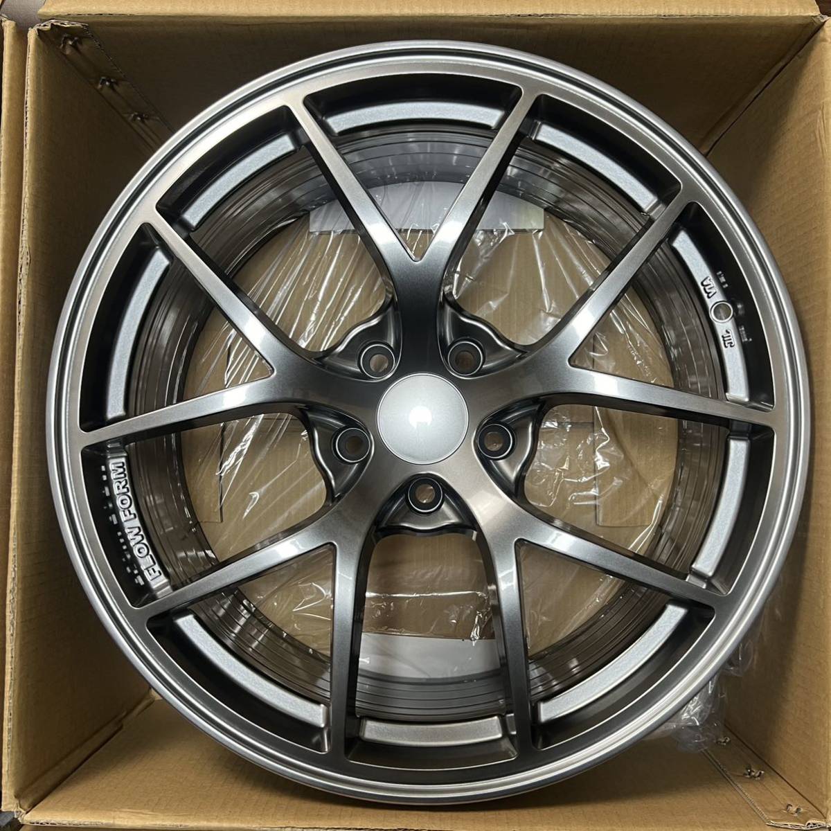 新品19インチ軽量5クロススポークホイール (19x8.5J +35) 5x114.3 ハブ73.1mm アルファード クラウン レクサス マークX エスティマ_画像5