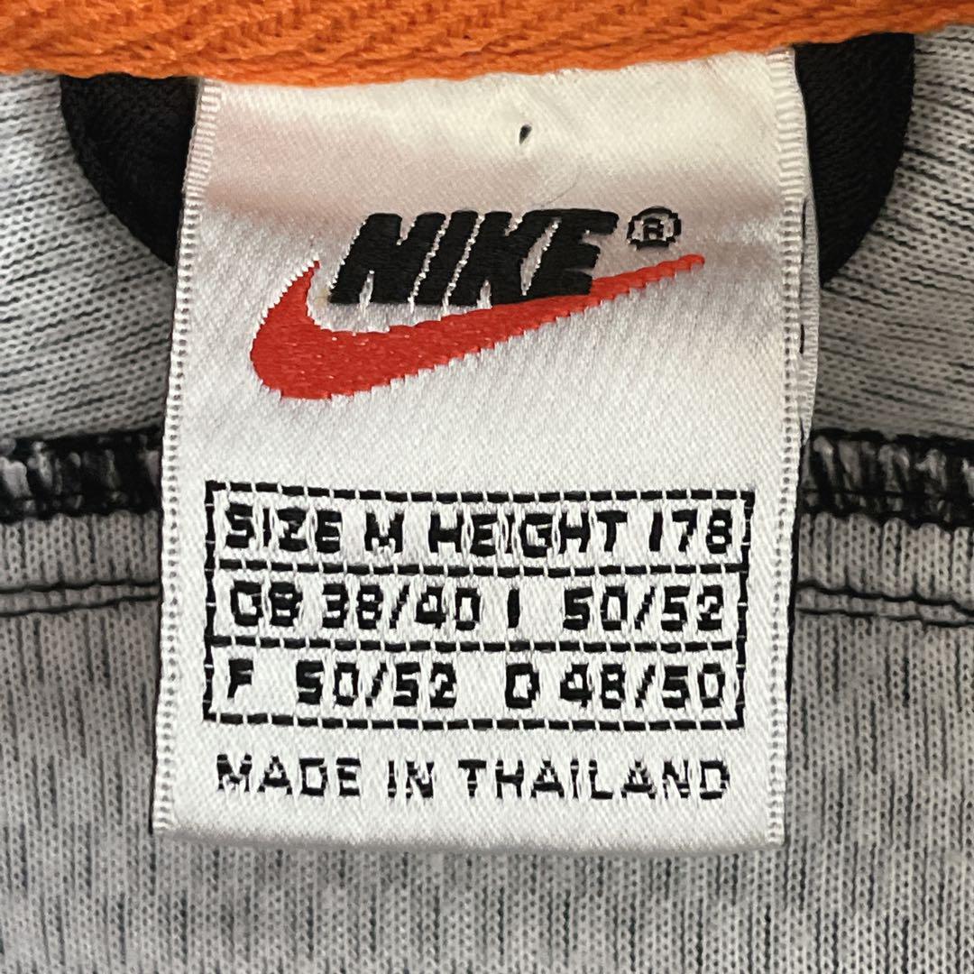 90's NIKE ナイキ 白タグ トラックジャケット ジャージ L 白黒 90's NIKE ナイキ 白タグ トラックジャケット ジャージ L 白黒
