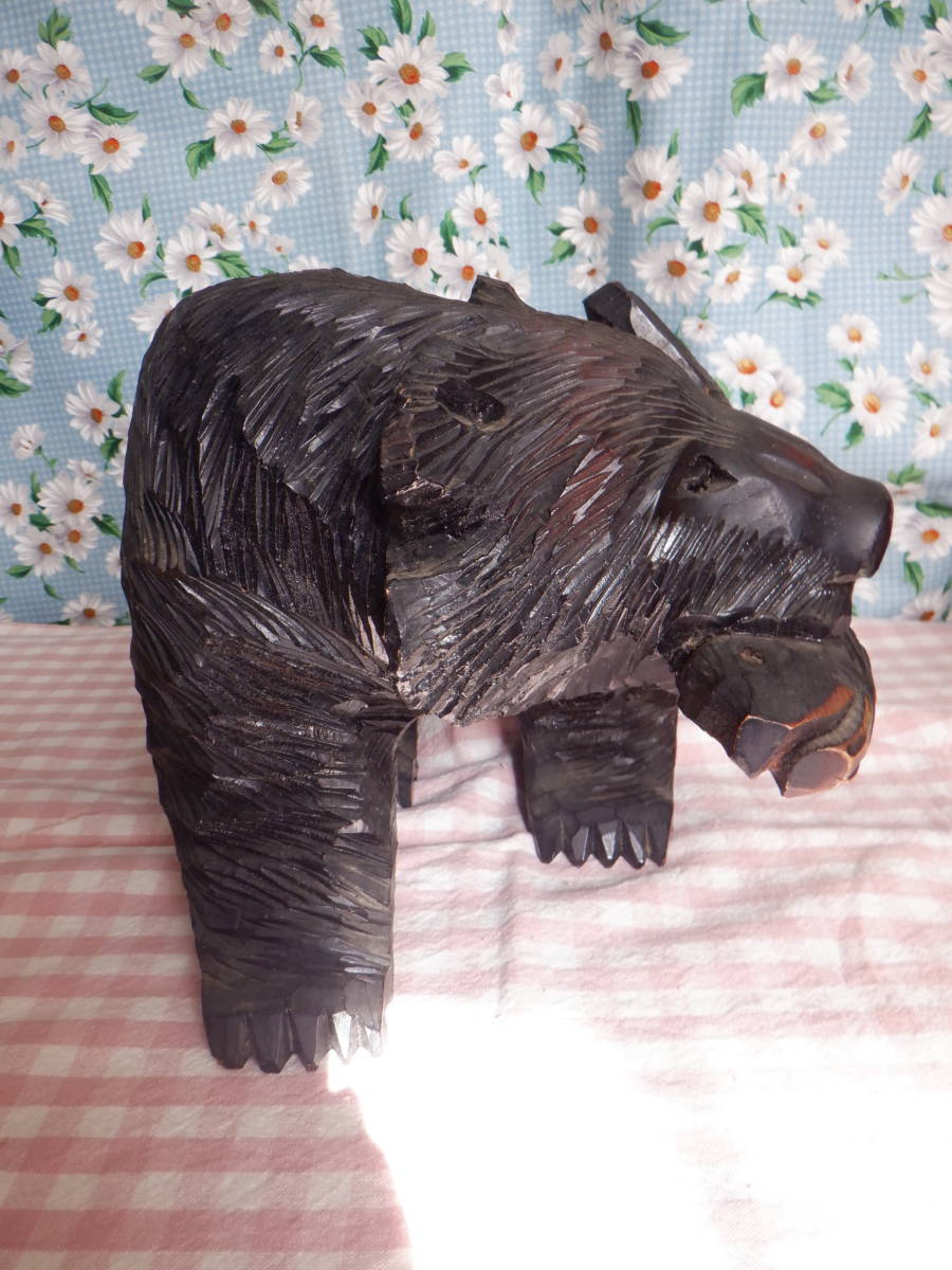 Ｄ1『鮭をくわえた木彫りの熊の置物　北海道　民芸品　彫刻　インテリア～長期保管品』～B