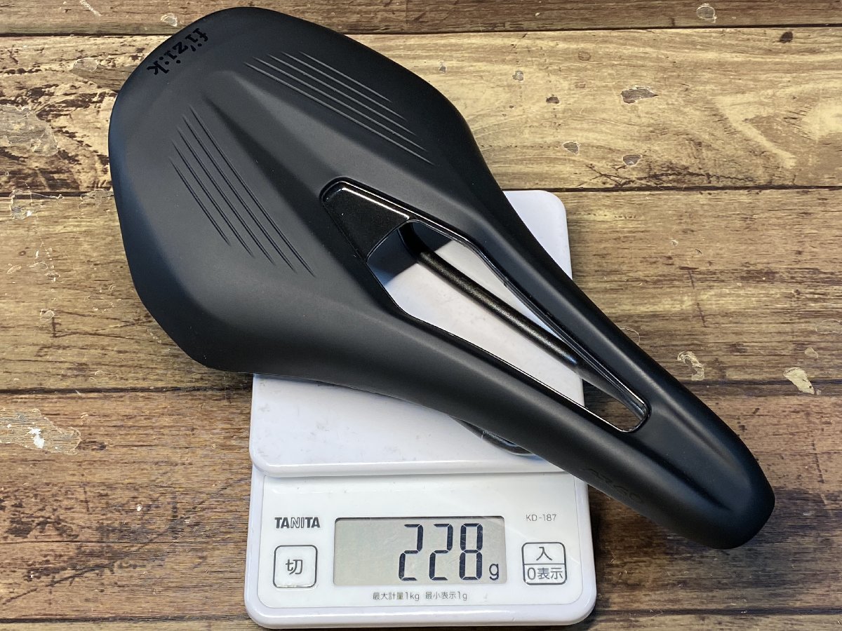 GV545 fi'zi:k fizik vent VENTO ARGO R3 saddle black width measurement 140mm