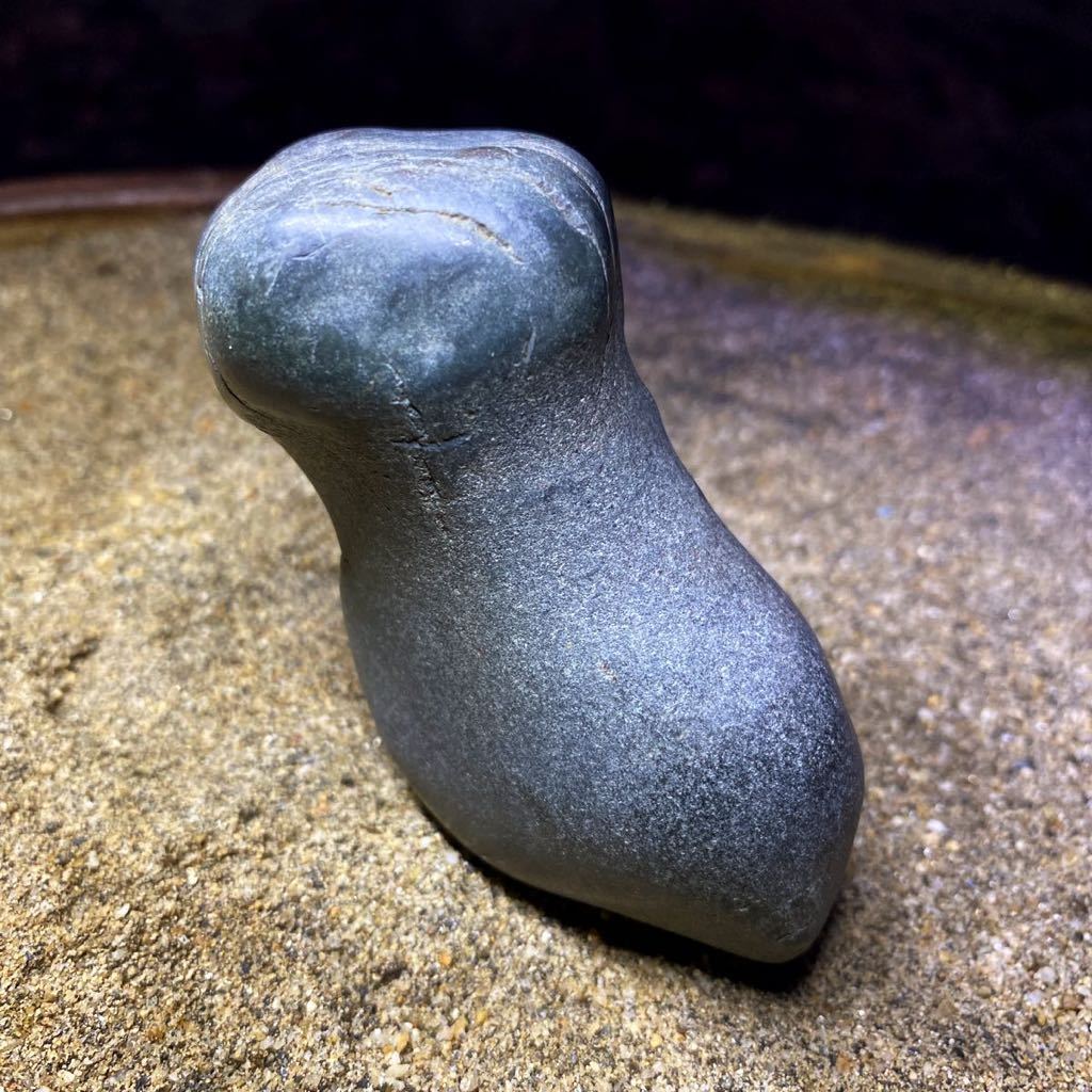 抽象石　湘南海岸石　オブジェ 水石　ウブ　置物　インテリア_画像2