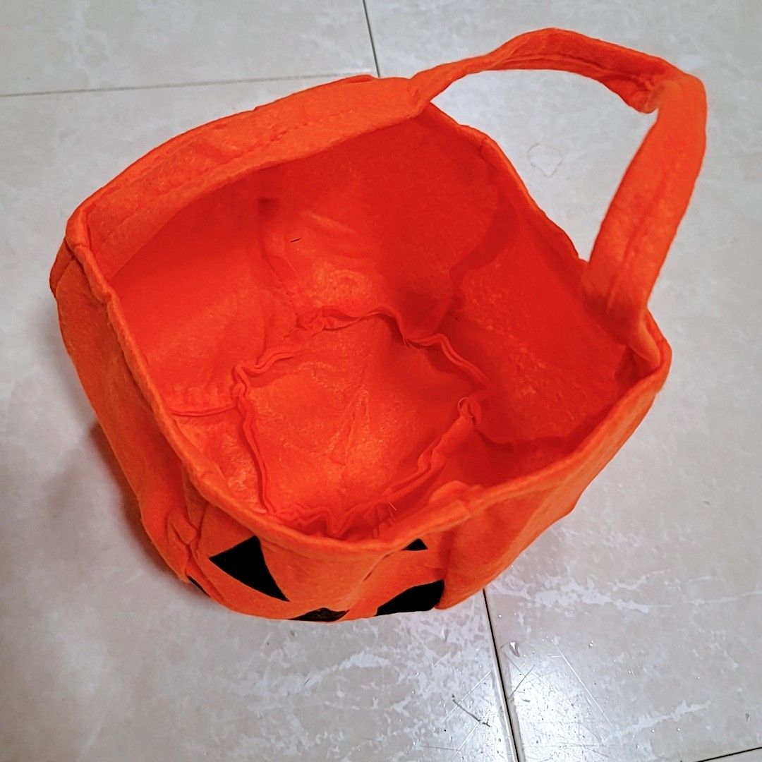 1 セット ハロウィン かぼちゃ コスチューム セット  マント ポンチョ キャンディ付き バッグ 帽子 かぼちゃ ハンドバッグ 
