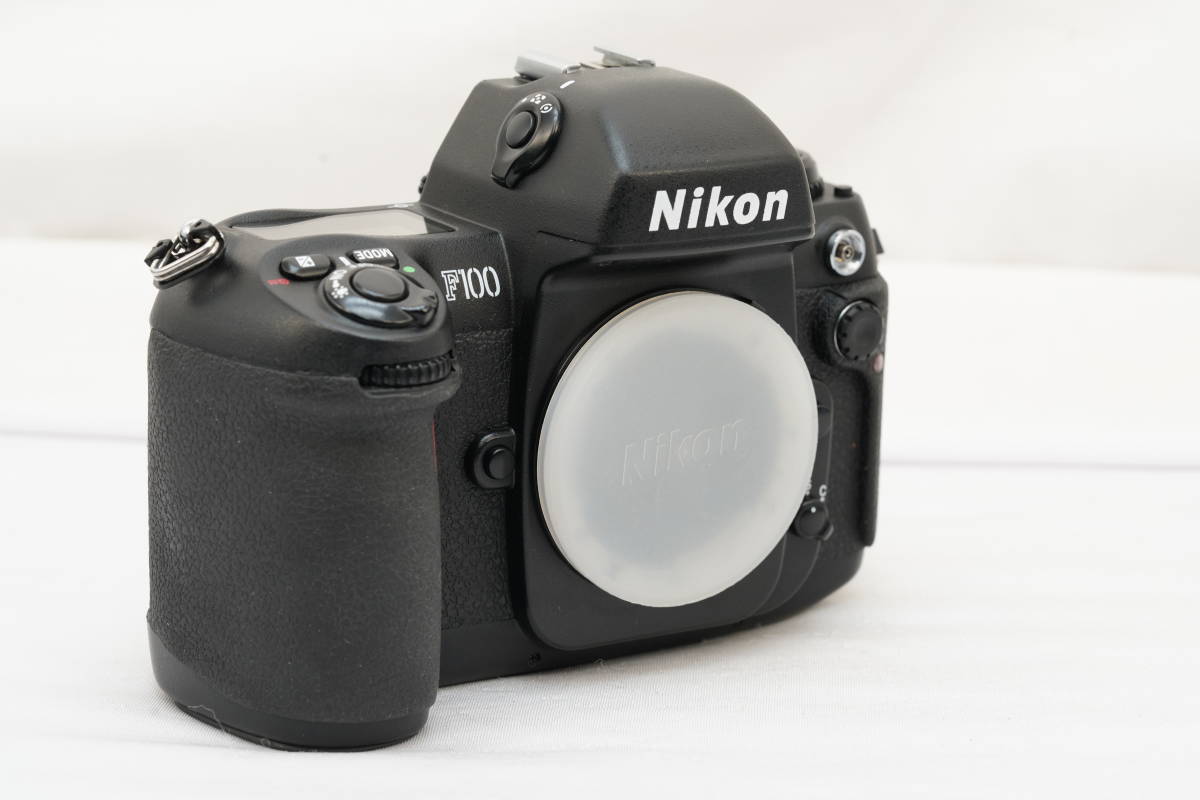ニコン Nikon F100 AF 一眼レフ フイルムカメラ F5ジュニア 堅牢なマグネシウムボディ 1148_画像3