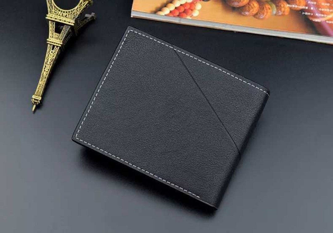 【新品】 二つ折り財布　ブラック　カード　大容量　 二つ折り財布財布札入れ 容量 財布ブラック_画像2