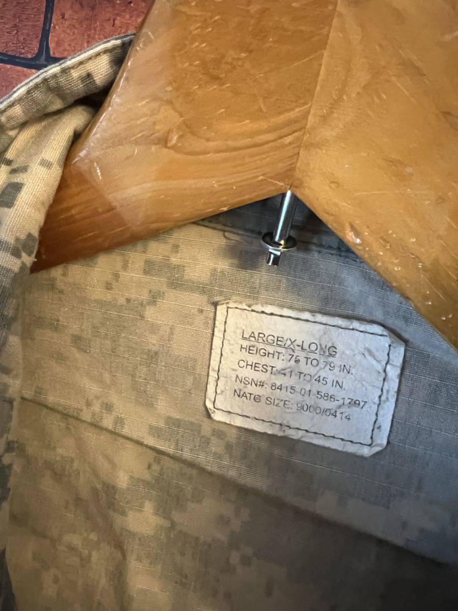 ミリタリージャケット デジカモ カモ柄 米軍実物 US ARMY デザート　サイズL 軍もの　アメリカ軍　アメリカ古着　アウトドア_画像2