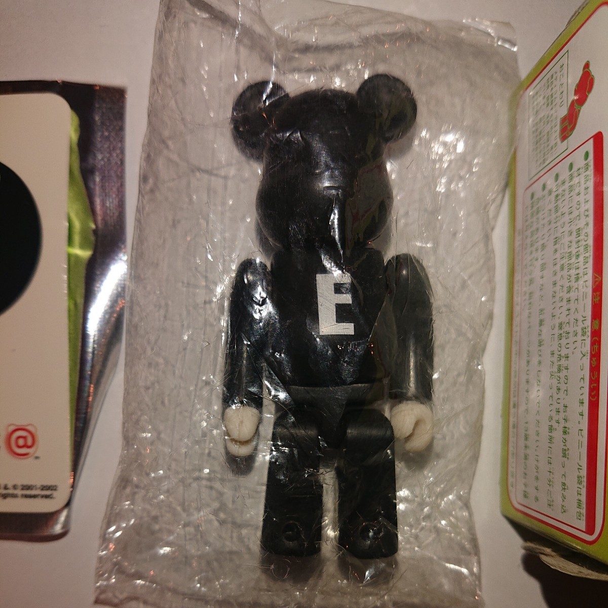 MEDICOM TOY BE@RBRICK SERIES 5 GOODENOUGH グッドイナフ E 裏BASIC 袋未開封 カード付き ベアブリック _画像2