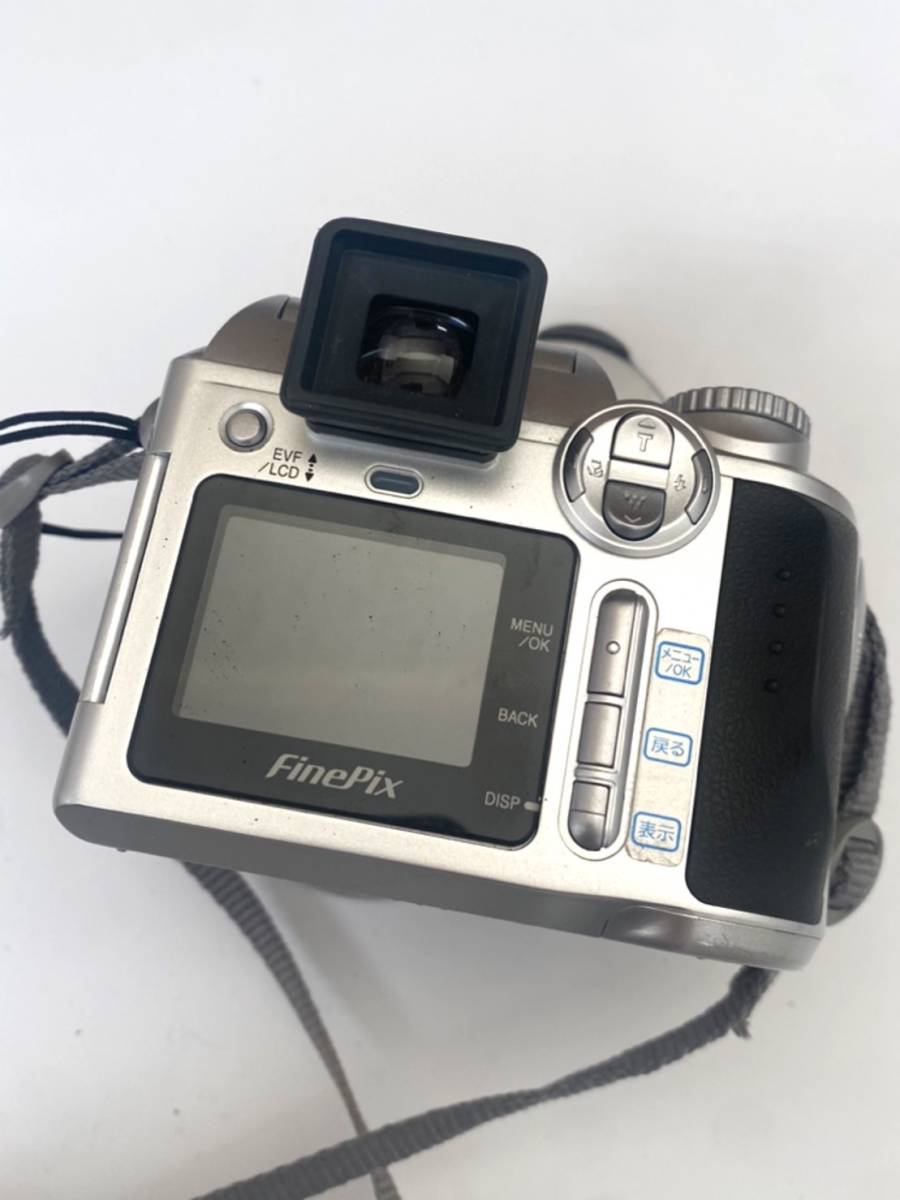 FUJIFILM 富士フィルム FinePix S304 コンパクトカメラ デジカメ デジタルカメラ 動作未確認 ボディ レンズ ss120102_画像2