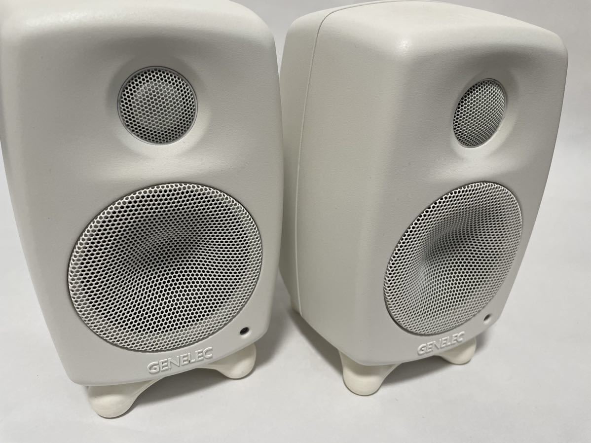 Genelec ジェネレック G One アクティブスピーカー ペア ホワイト モニタースピーカー _画像5