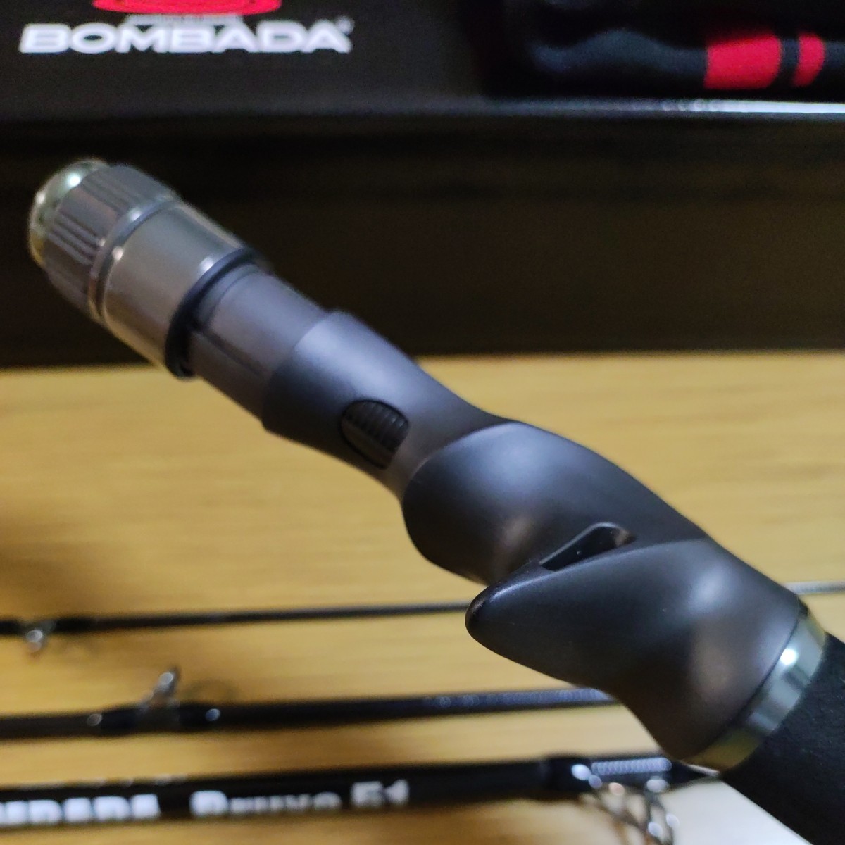 Yahoo!オークション - ボンバダ ブルーシャ51 極美品 BOMBADA Yahoo!オークション - ボンバダ ブルーシャ51 極美品 BOMBADA