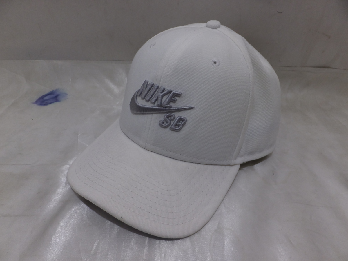 ヤフオク Nike ナイキ Sbキャップ 帽子 白 ホワイト メン ヤフオク Nike ナイキ Sbキャップ 帽子 白 ホワイト メン