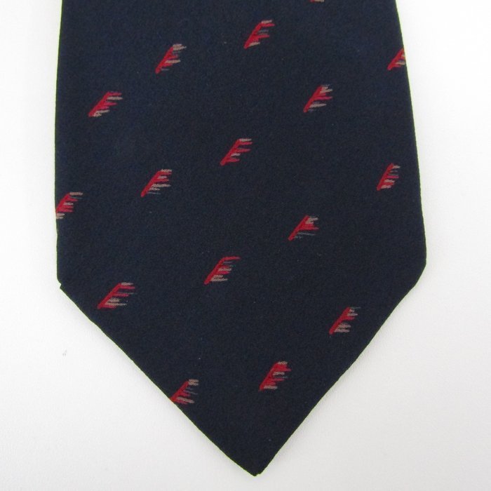  Issey Miyake brand necktie silk fine pattern pattern total pattern men's navy ISSEY MIYAKE
