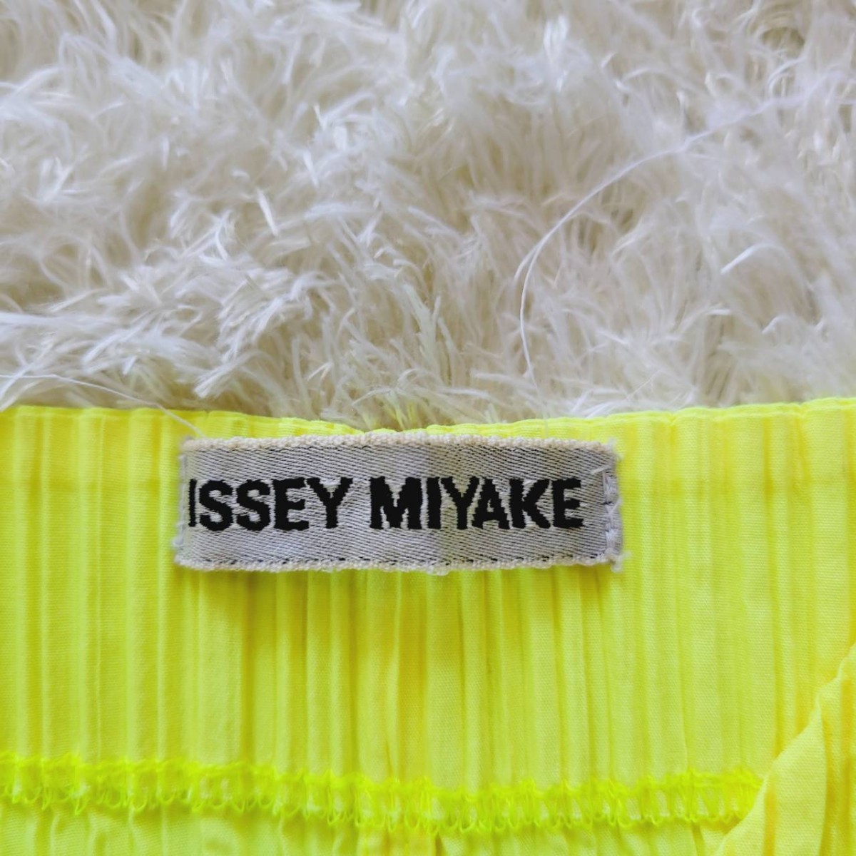 希少】イッセイミヤケ　変型　ドレス　ワンピース　イエロー　PLEATS PLEASE ISSEY MIYAKE プリーツプリーズ　イッセイミヤケ_画像8