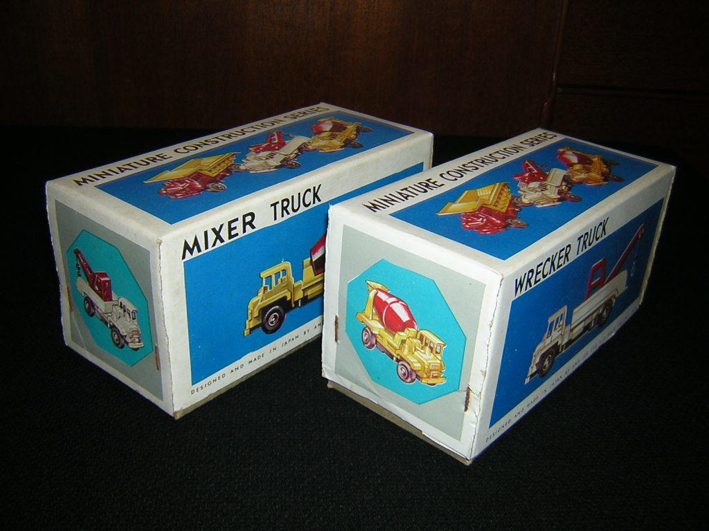  stock last! Showa Retro F.E.WHITE truck 2 pcs. set wrecker mi mixer car construction car USA wholesale store goods unused goods Showa era 40 period Vintage 