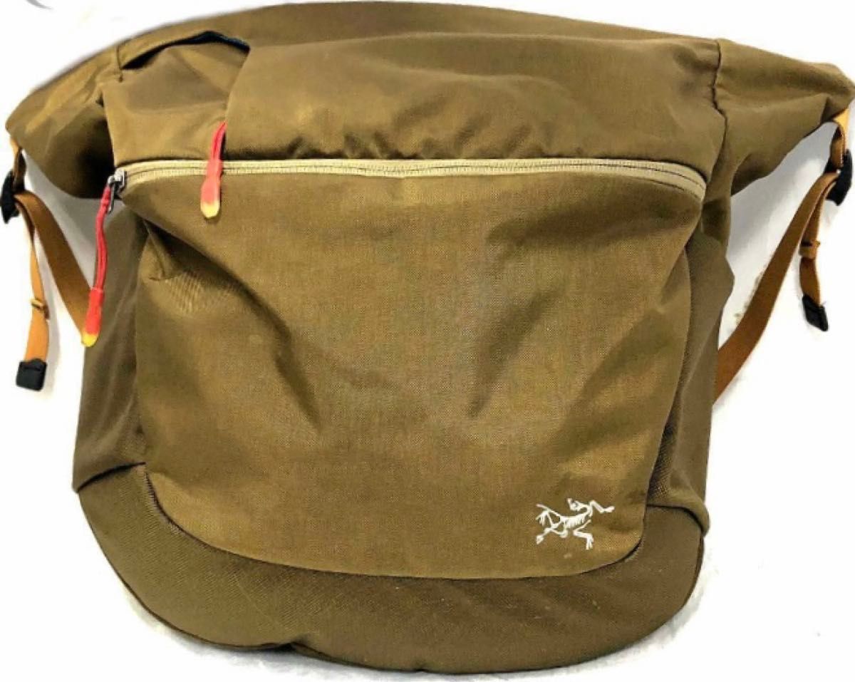 超希少プレミア 】ARC'TERYX MISTRAL16 ショルダーバッグ 廃番 超希少プレミア 】ARC'TERYX MISTRAL16 ショルダーバッグ 廃番