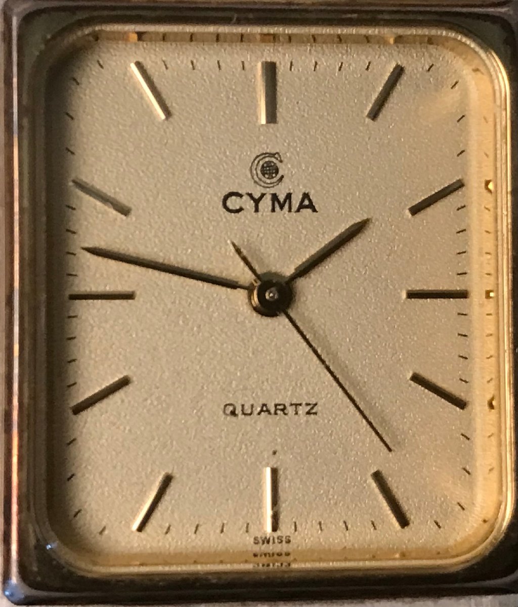 SS-2467■送料込■CYMA QUARTZ SWISS クォーツ 腕時計 時計 アンティーク レトロ 50g●ジャンク扱い/くATら_画像2