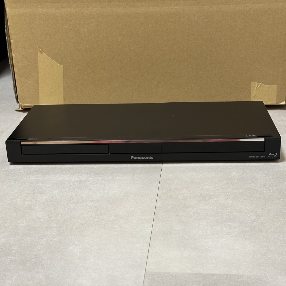 通電確認 Panasonic DMR-BWT560 BDレコーダー 2014年製 HDD欠品 現状品にて_画像3